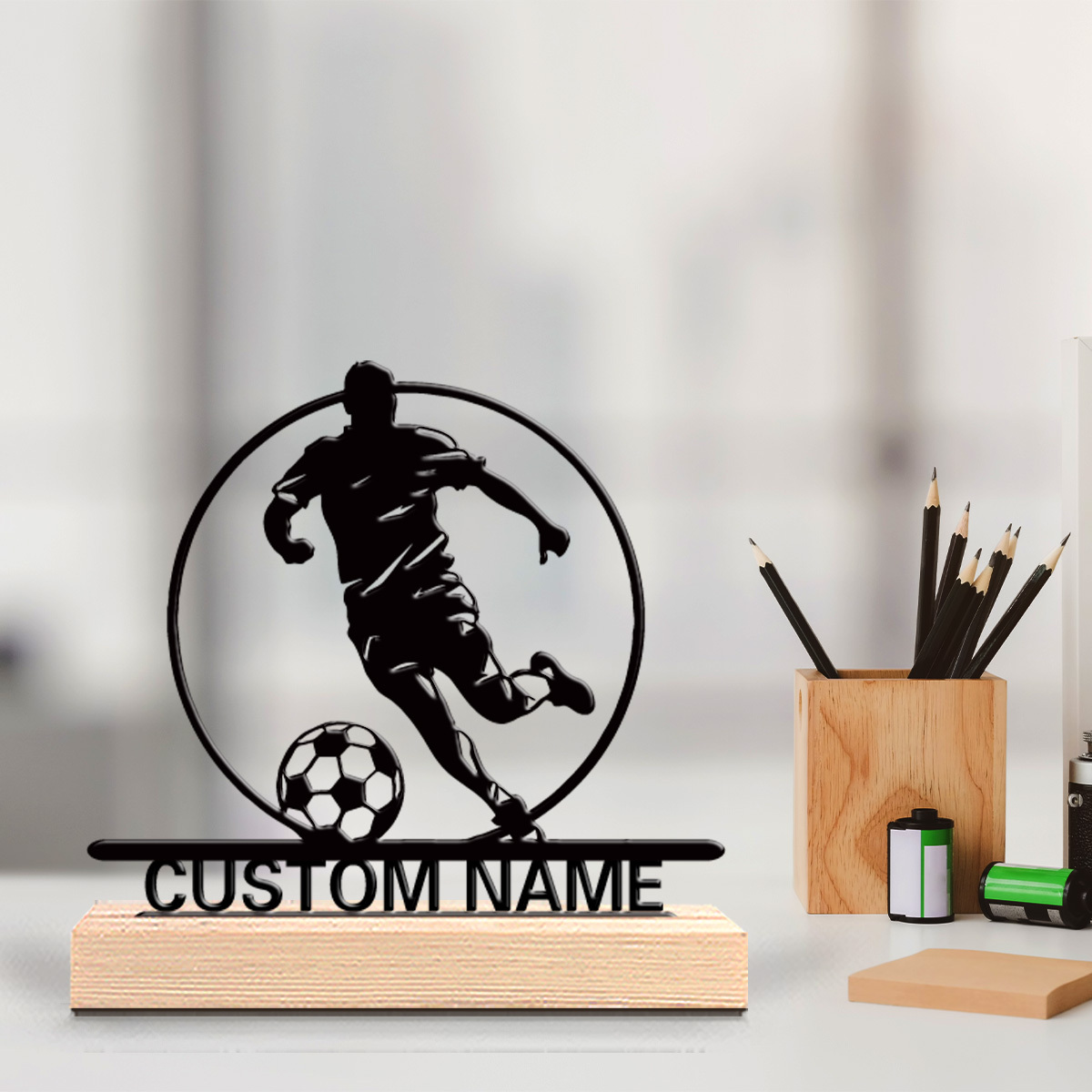 Personalized Engraved Gift - تمثال معدني مخصص للاعب كرة قدم
