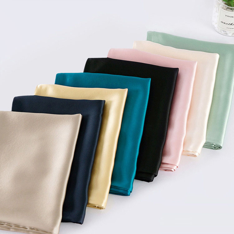 كفة وسادة من الحرير على الوجهي - مراجعة Silk Pillowcase Set وسعره